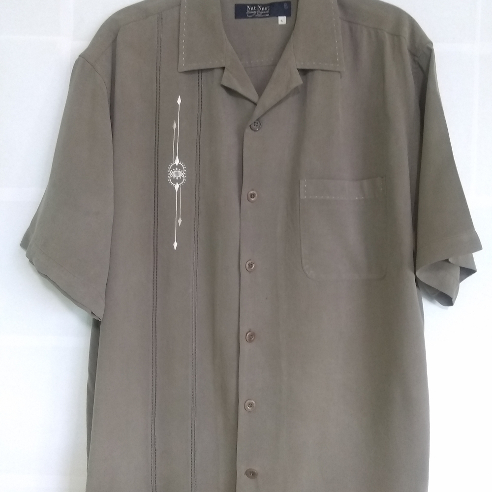 Nat Nast men's large short sleeve shirt. Luxury Or